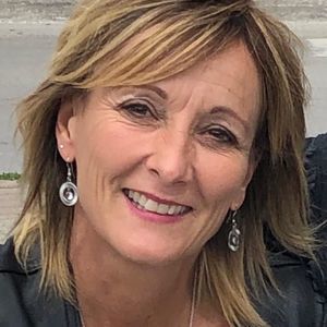 Meet your Posher, Linda